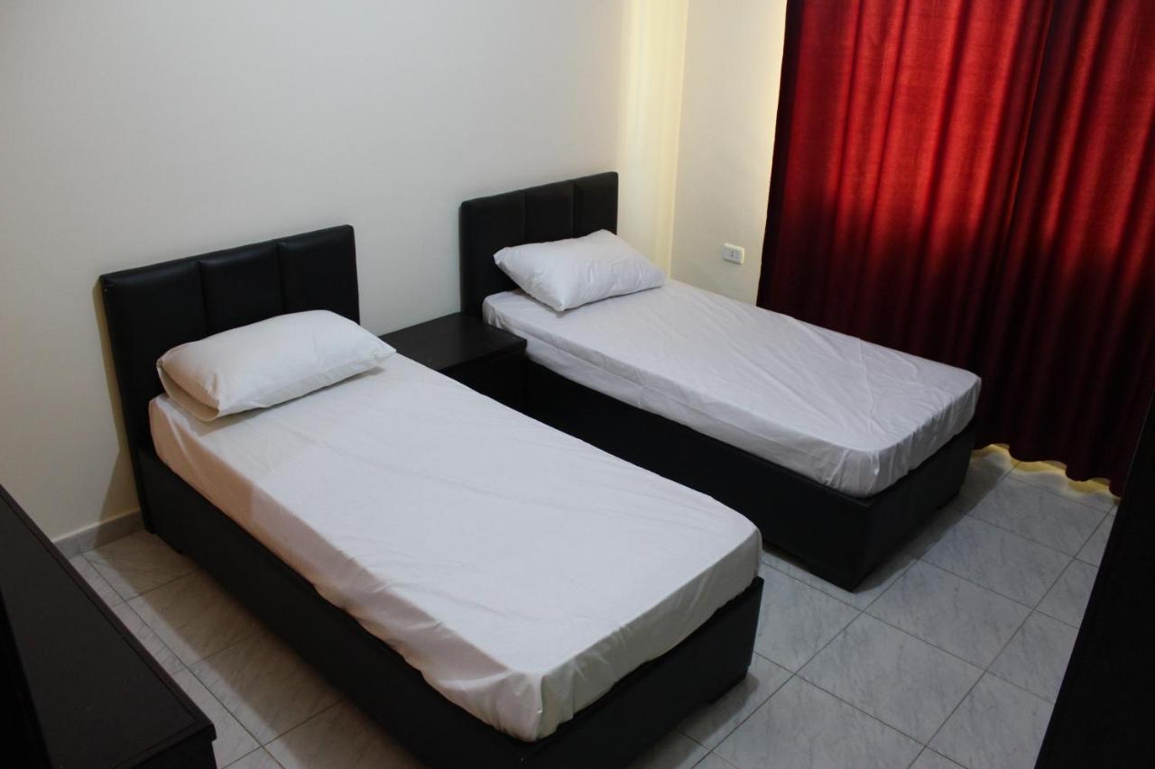 Margarita Furnished Apartments Amman Bagian luar foto