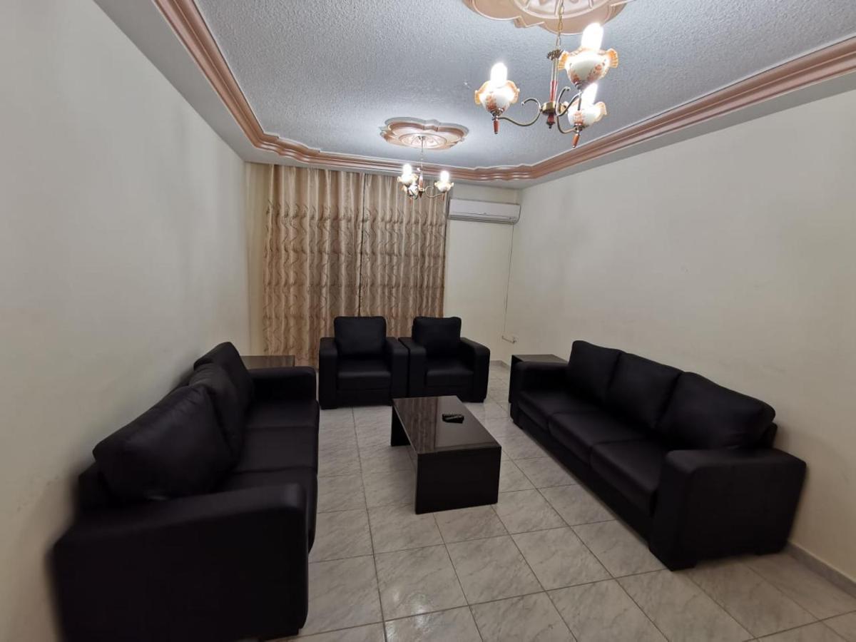 Margarita Furnished Apartments Amman Bagian luar foto